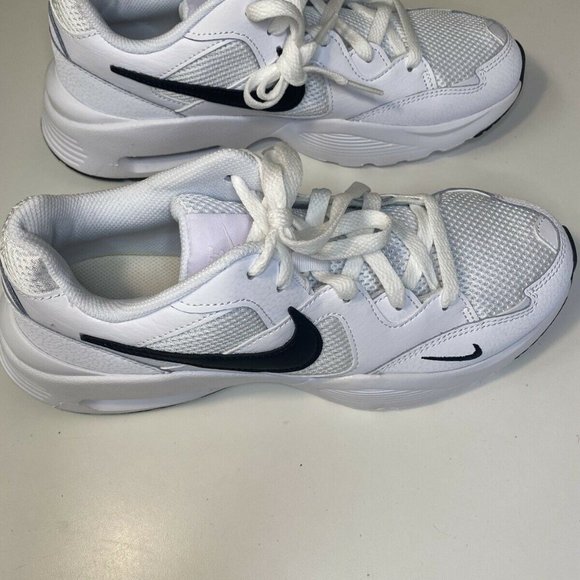 Nike Men\'s Size 8 Air Max Fusion Shoes main image 5